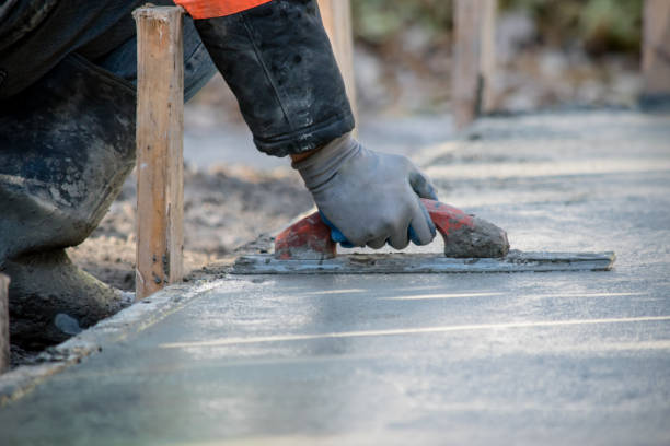 Best Concrete Driveway Installation in Cassopolis, MI
